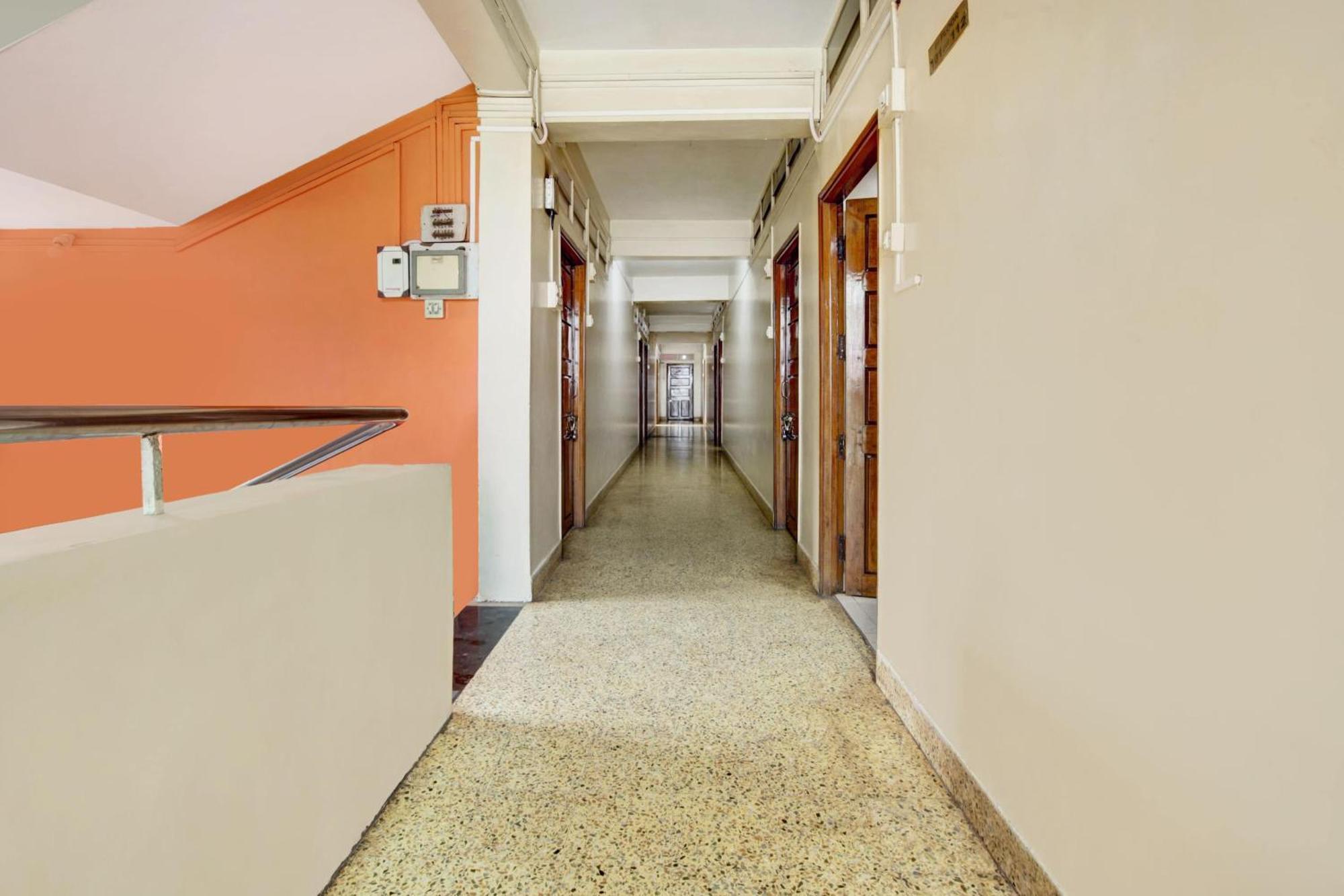 Spot On Shree Ram Residency Hotel Hubli Kültér fotó